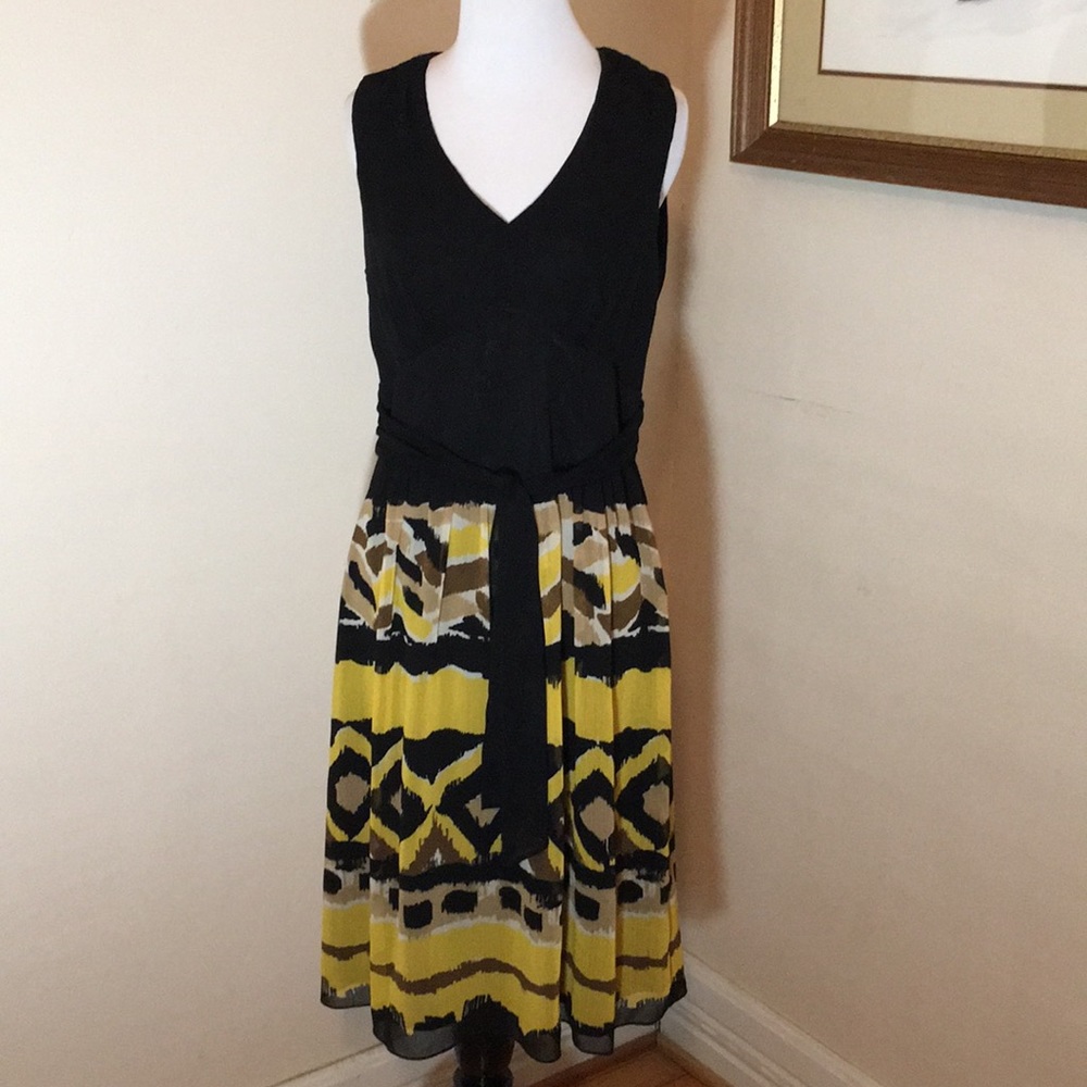 Liz Claiborne Sleeveless Dress. Size 8